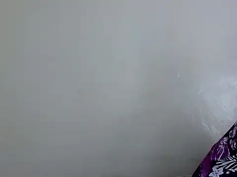 Snapshot of Q_amor2 chatting on December 16, 2024, 10:13 pm Q amor2 online show from December 16, 2024, 10:13 pm