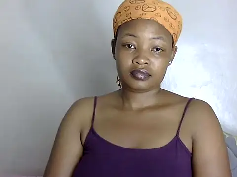 Snapshot of Q_amor2 chatting on January 27, 2025, 1:59 am Q amor2 online show from January 27, 2025, 1:59 am