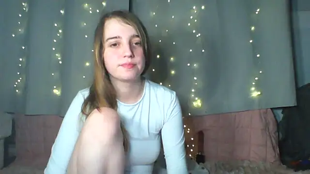 EvieRoseex online show from April 5, 2026, 11:35 pm