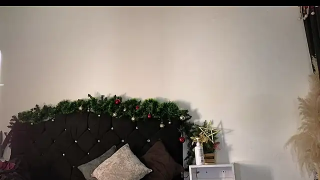 john cartter1 online show from December 5, 2025, 11:08 am