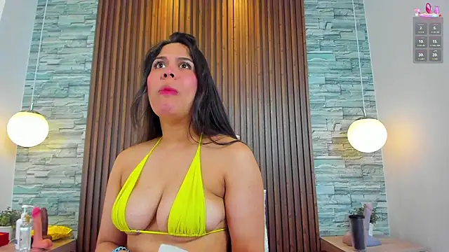 alannavidal online show from December 22, 2025, 11:24 pm