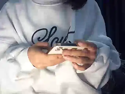 Haralushiaaax online show from February 9, 2026, 1:42 am