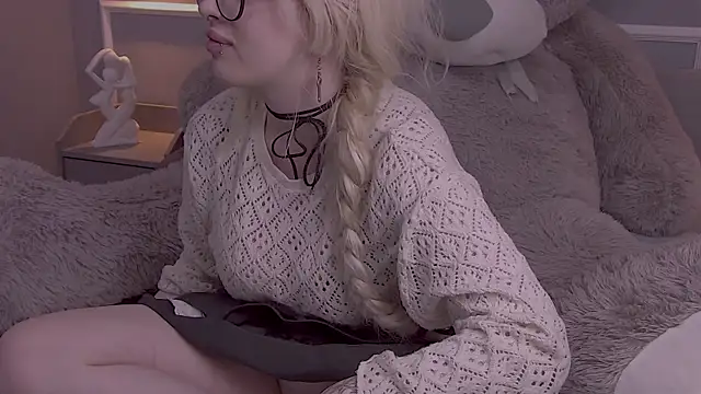 AmayaSakura online show from January 10, 2025, 6:53 am