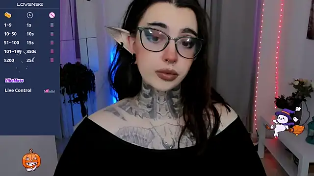 Dixi Pixi  online show from November 8, 2025, 5:40 am