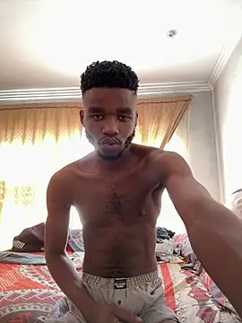 Snapshot of HottSledge chatting on March 5, 2025, 7:16 am HottSledge online show from March 5, 2025, 7:16 am