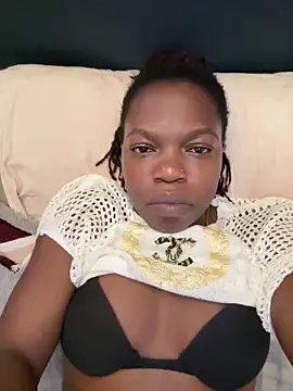 curvy natallie online show from March 16, 2026, 7:12 am