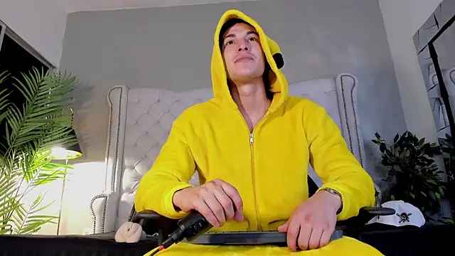 Karimferrer online show from November 29, 2025, 8:56 pm