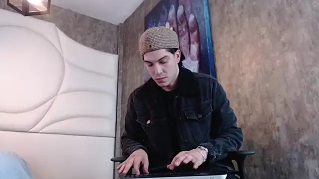 Karimferrer online show from March 28, 2026, 2:55 am