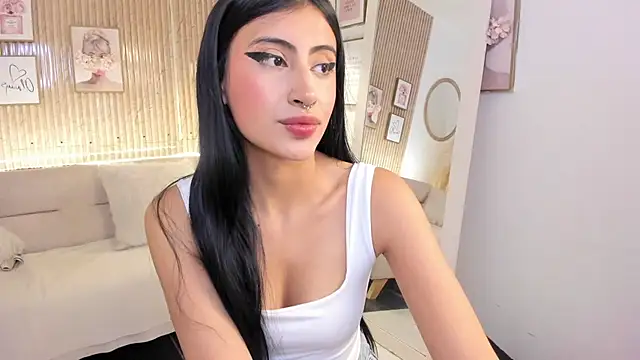 RACHEL EV online show from September 23, 2025, 12:08 pm