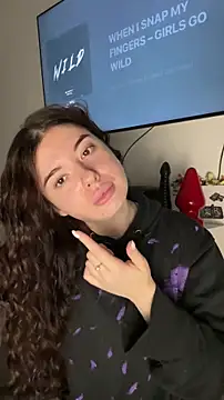 Kimi Ass online show from November 27, 2025, 10:17 am