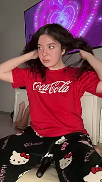 Kimi Ass online show from January 12, 2026, 3:39 pm