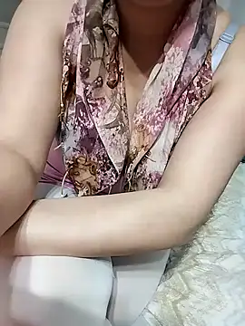  Sahra  online show from February 17, 2025, 7:42 pm