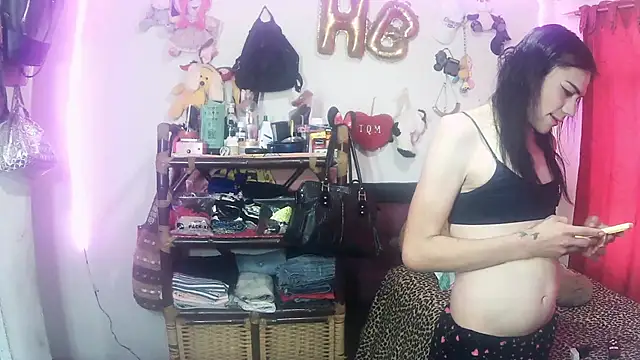 alexxa dirty online show from December 15, 2024, 2:27 pm