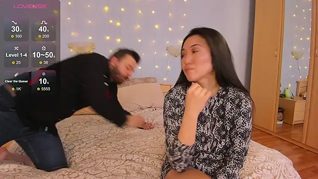 NikkiNSerdron online show from February 27, 2025, 3:14 am