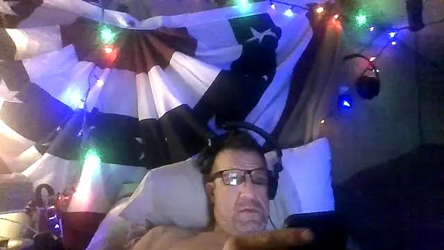 Manwhorxxlcock online show from December 22, 2025, 11:18 am