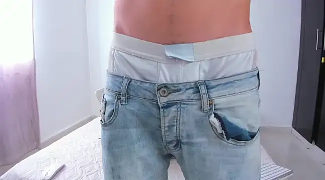 Snapshot of Chandler_ken chatting on March 19, 2025, 7:06 pm Chandler ken online show from March 19, 2025, 7:06 pm