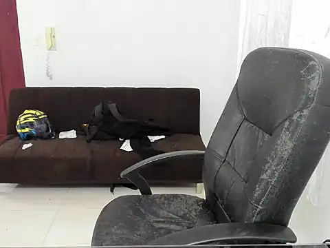 Snapshot of Chandler_ken chatting on October 1, 2025, 2:28 am Chandler ken online show from October 1, 2025, 2:28 am