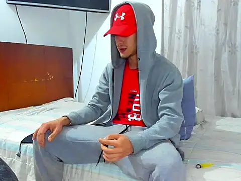 Snapshot of Chandler_ken chatting on November 29, 2025, 1:30 am Chandler ken online show from November 29, 2025, 1:30 am