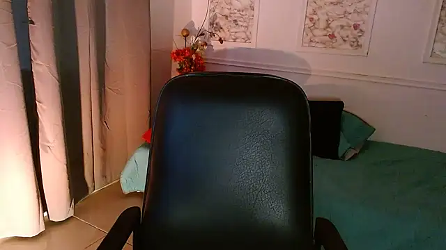 Susana hank2 online show from March 6, 2025, 10:47 pm