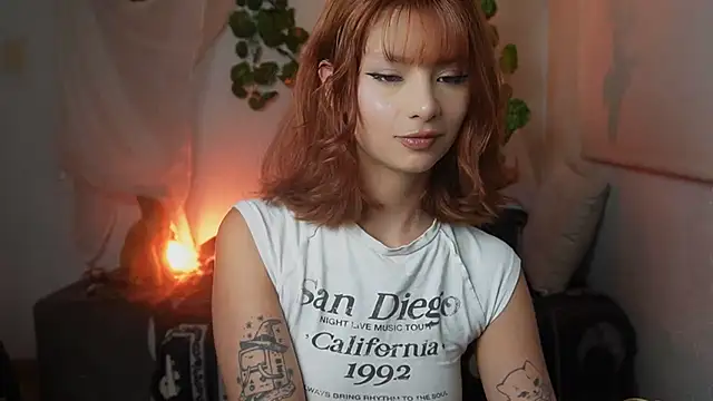 ari kat online show from November 6, 2025, 4:02 am