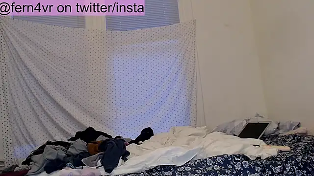 fern4ever online show from May 19, 2026, 3:24 am