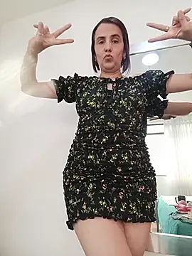 IsisBlake online show from February 5, 2026, 2:43 pm