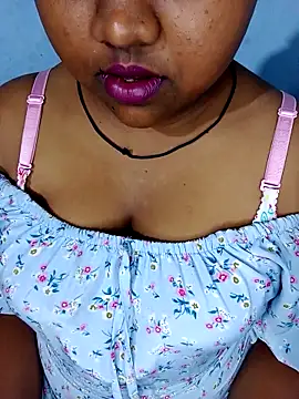 Snapshot of Sexy--queen1 chatting on September 8, 2025, 3:11 pm Sexy--queen1 online show from September 8, 2025, 3:11 pm