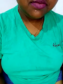 Snapshot of Sexy--queen1 chatting on November 9, 2025, 4:16 pm Sexy--queen1 online show from November 9, 2025, 4:16 pm