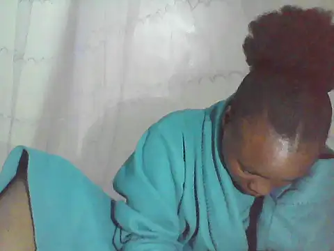 EBONYVANILLA02 online show from September 14, 2025, 8:19 pm