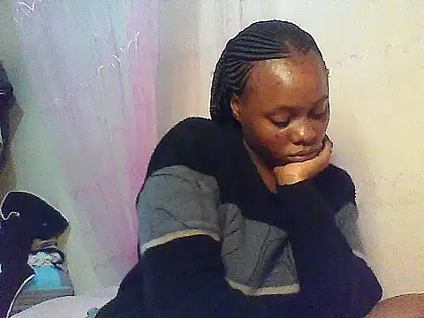 EBONYVANILLA02 online show from October 18, 2025, 7:25 pm