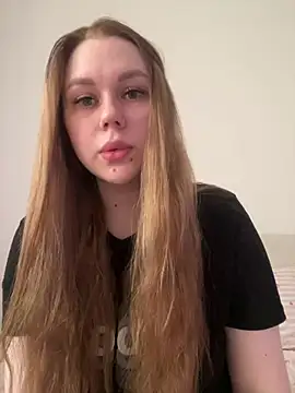Marylallka5 online show from July 8, 2026, 7:02 am