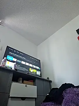 valery mora online show from January 13, 2025, 4:08 pm