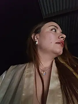 valery mora online show from April 12, 2026, 3:33 am