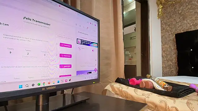 emma xuee online show from January 14, 2025, 8:26 pm