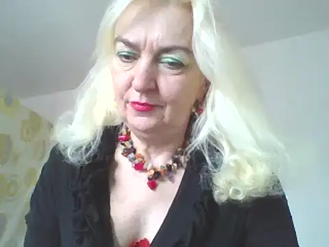 Meri798 online show from February 15, 2025, 1:38 pm