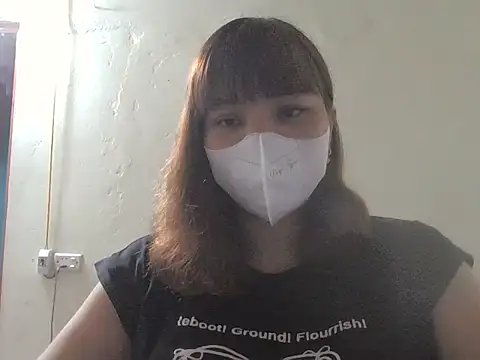 Snapshot of Angela-Eira chatting on April 23, 2026, 10:25 am Angela-Eira online show from April 23, 2026, 10:25 am