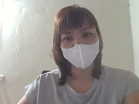 Snapshot of Angela-Eira chatting on May 4, 2026, 11:06 am Angela-Eira online show from May 4, 2026, 11:06 am