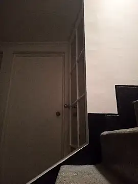 weedmanhot28 online show from December 24, 2024, 10:39 pm