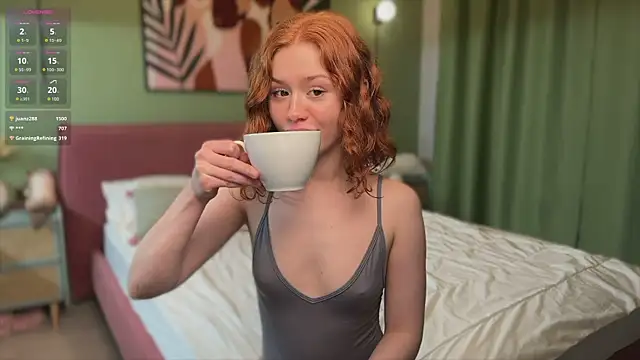 Snapshot of _milka_ chatting on January 12, 2025, 1:42 am  milka  online show from January 12, 2025, 1:42 am