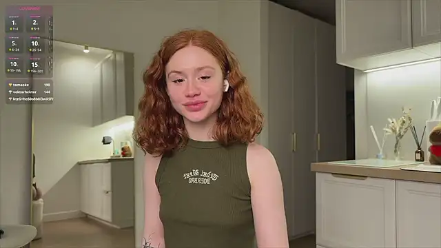 Snapshot of _milka_ chatting on March 19, 2025, 1:21 am  milka  online show from March 19, 2025, 1:21 am