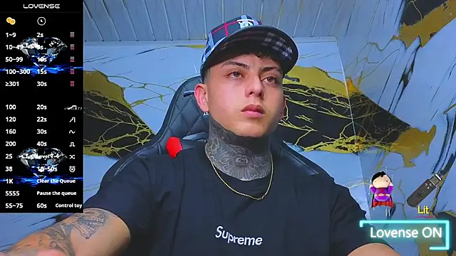 Kevin22 222 online show from October 17, 2025, 6:38 am