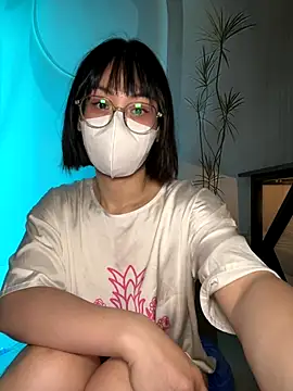 Baby Claraa online show from September 23, 2025, 7:55 am