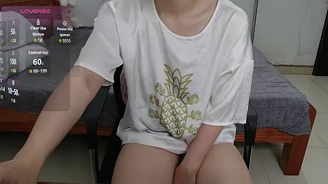 Baby Claraa online show from March 22, 2026, 5:11 am