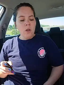 FreakNastyLacie online show from June 3, 2026, 2:33 pm