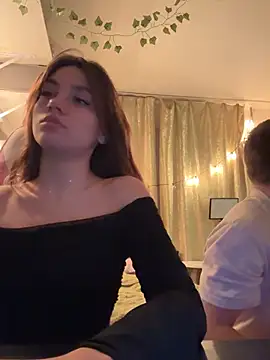 MashkaRay online show from February 17, 2025, 9:30 pm