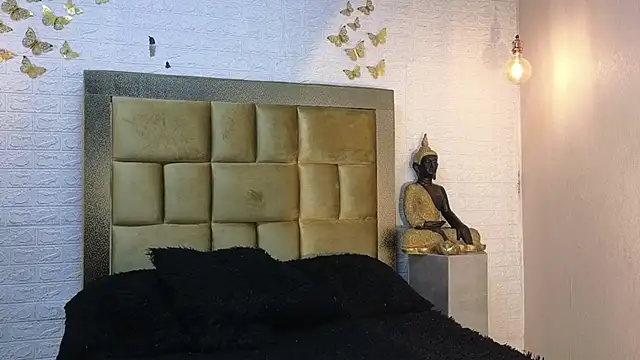 ximenawilliamss online show from February 13, 2026, 10:17 pm