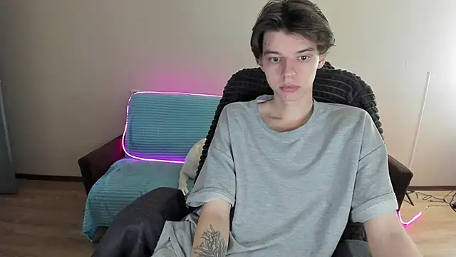 Snapshot of Liam_sexy1 chatting on December 18, 2024, 8:09 am Liam sexy1 online show from December 18, 2024, 8:09 am