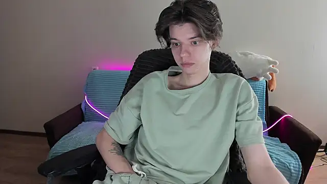Snapshot of Liam_sexy1 chatting on January 27, 2025, 4:52 am Liam sexy1 online show from January 27, 2025, 4:52 am