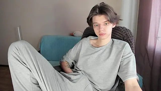 Snapshot of Liam_sexy1 chatting on March 7, 2025, 2:01 pm Liam sexy1 online show from March 7, 2025, 2:01 pm