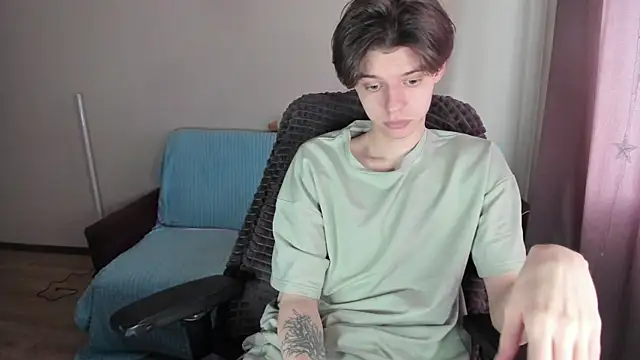 Snapshot of Liam_sexy1 chatting on March 10, 2025, 2:05 pm Liam sexy1 online show from March 10, 2025, 2:05 pm